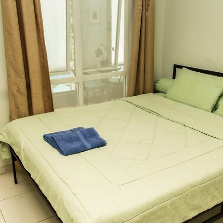 Sun Rise House Hotel Jakarta Room photo