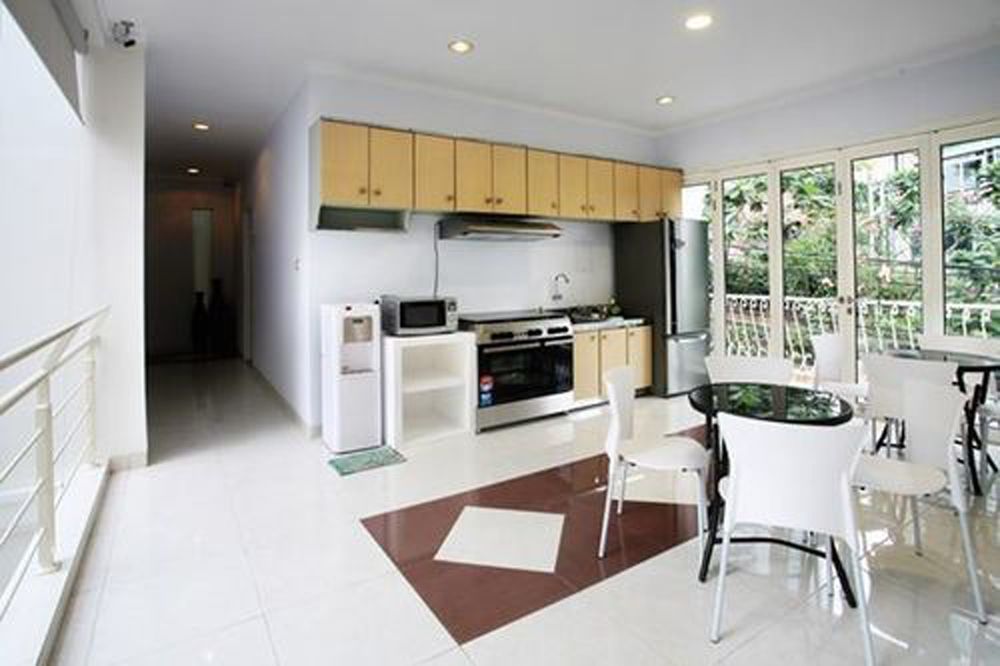 Sun Rise House Hotel Jakarta Exterior photo