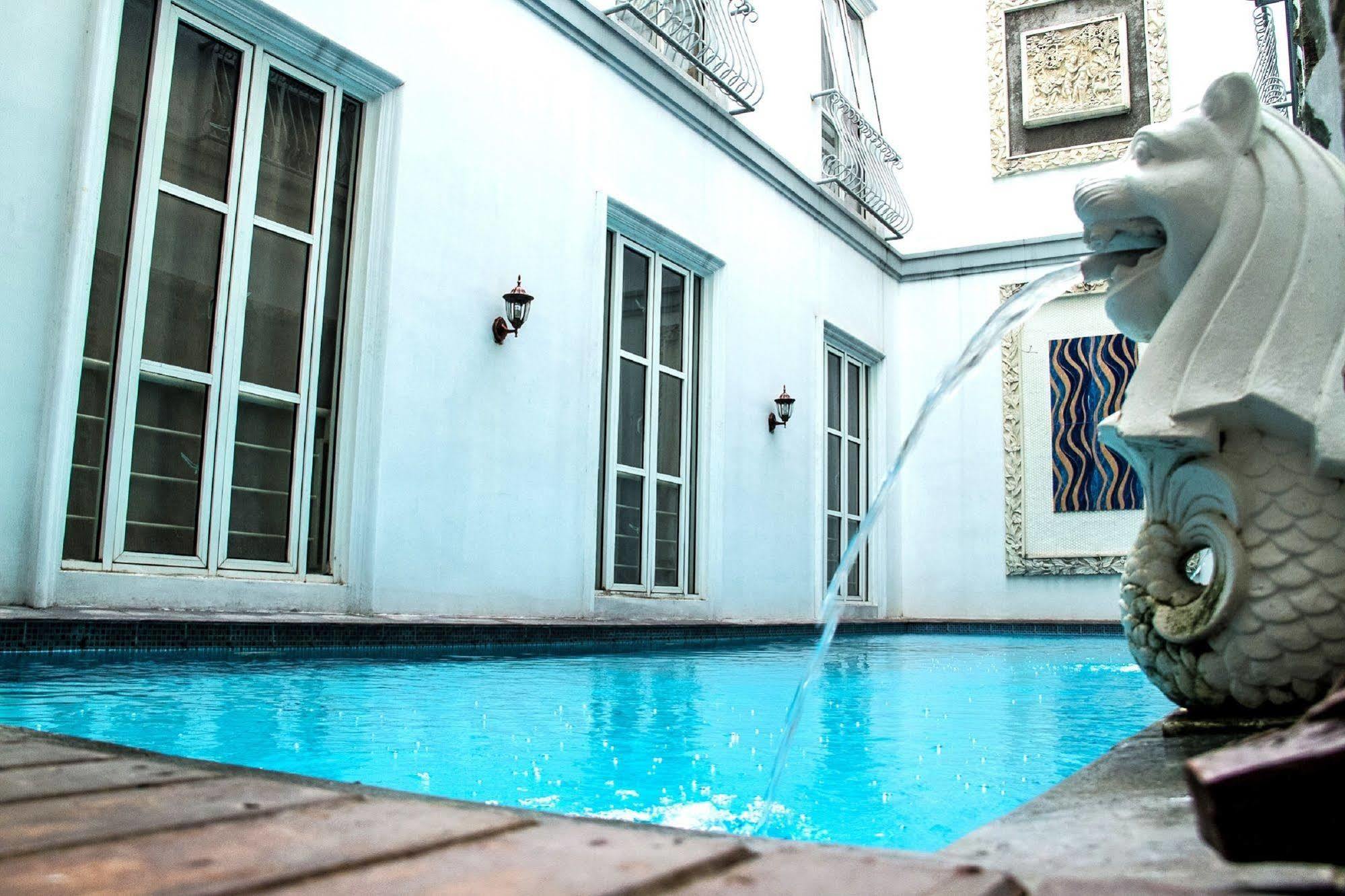 Sun Rise House Hotel Jakarta Exterior photo